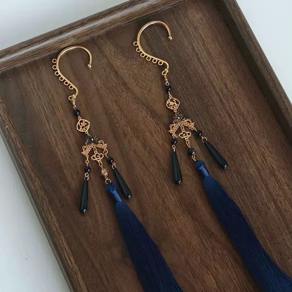 Ancient Style Black Ear-Hanging Earrings with Long Tassels, Han Element Earrings, Non-Pierced Ear Accessories, Ethnic Minority Style Accessories for Men and Women
