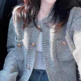 灰色慵懒风针织开衫女短款新款小个子小香风毛衣外套上衣