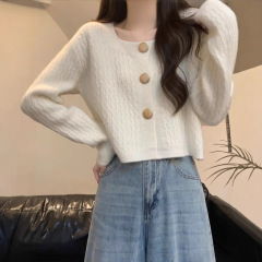 别致独特方领宽松短款毛衣开衫外套女春秋2025新款小个子针织上衣