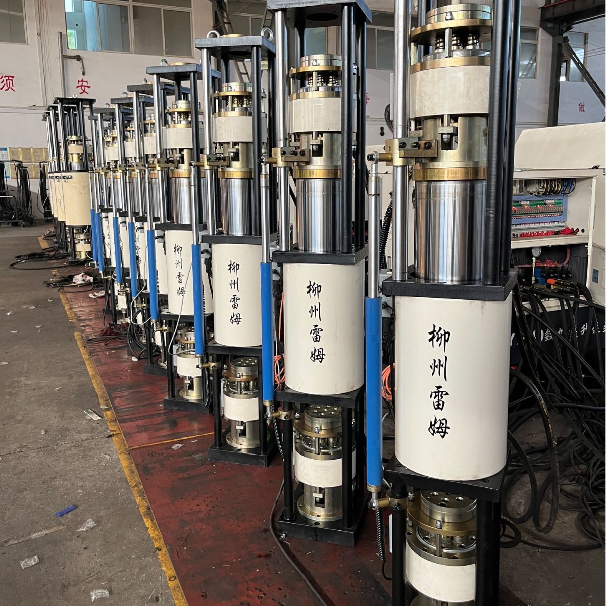 TS70D-300型钢绞线液压提升下放千斤顶重型构件整体性吊装设备