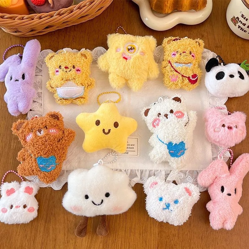 餐饮活动小礼品可爱挂件毛绒公仔挂饰少女玩偶背包装饰钥匙扣批发