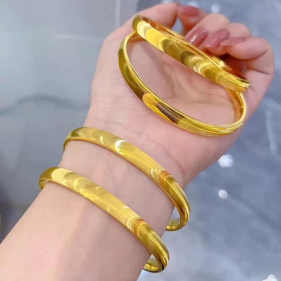 wavy fashionable universal matte bracelet