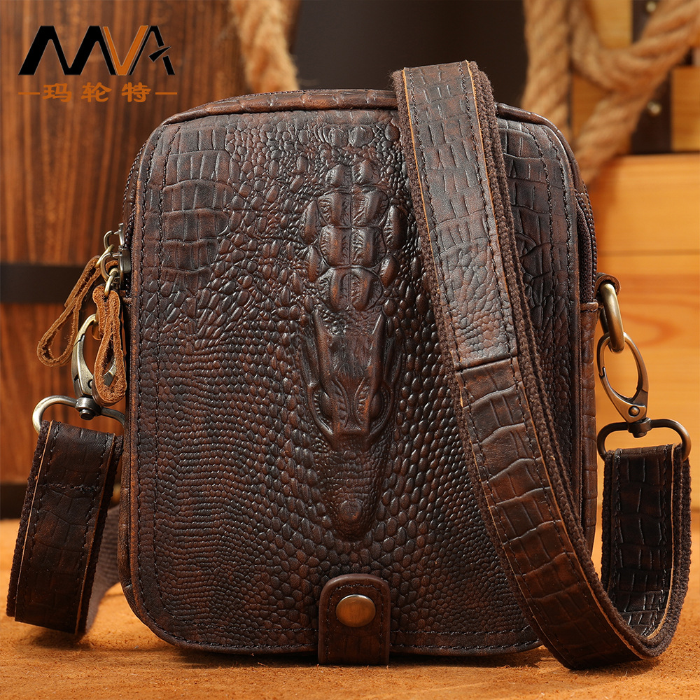 fashionable leather bag strap