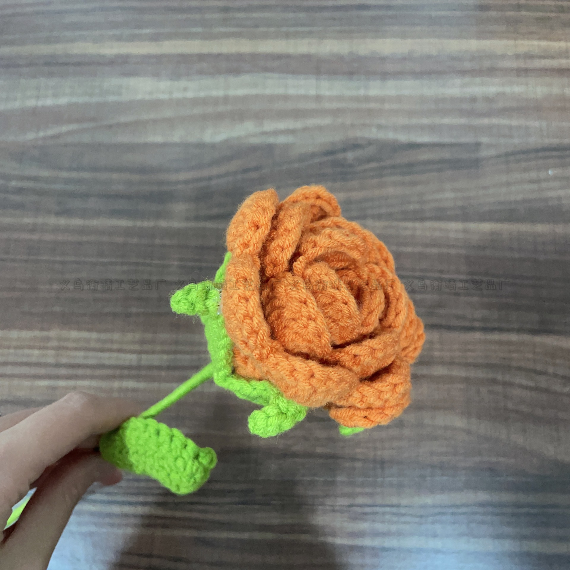 Lily tejido a mano acabado rosa Lily Tulip flor artificial lana ramo regalo