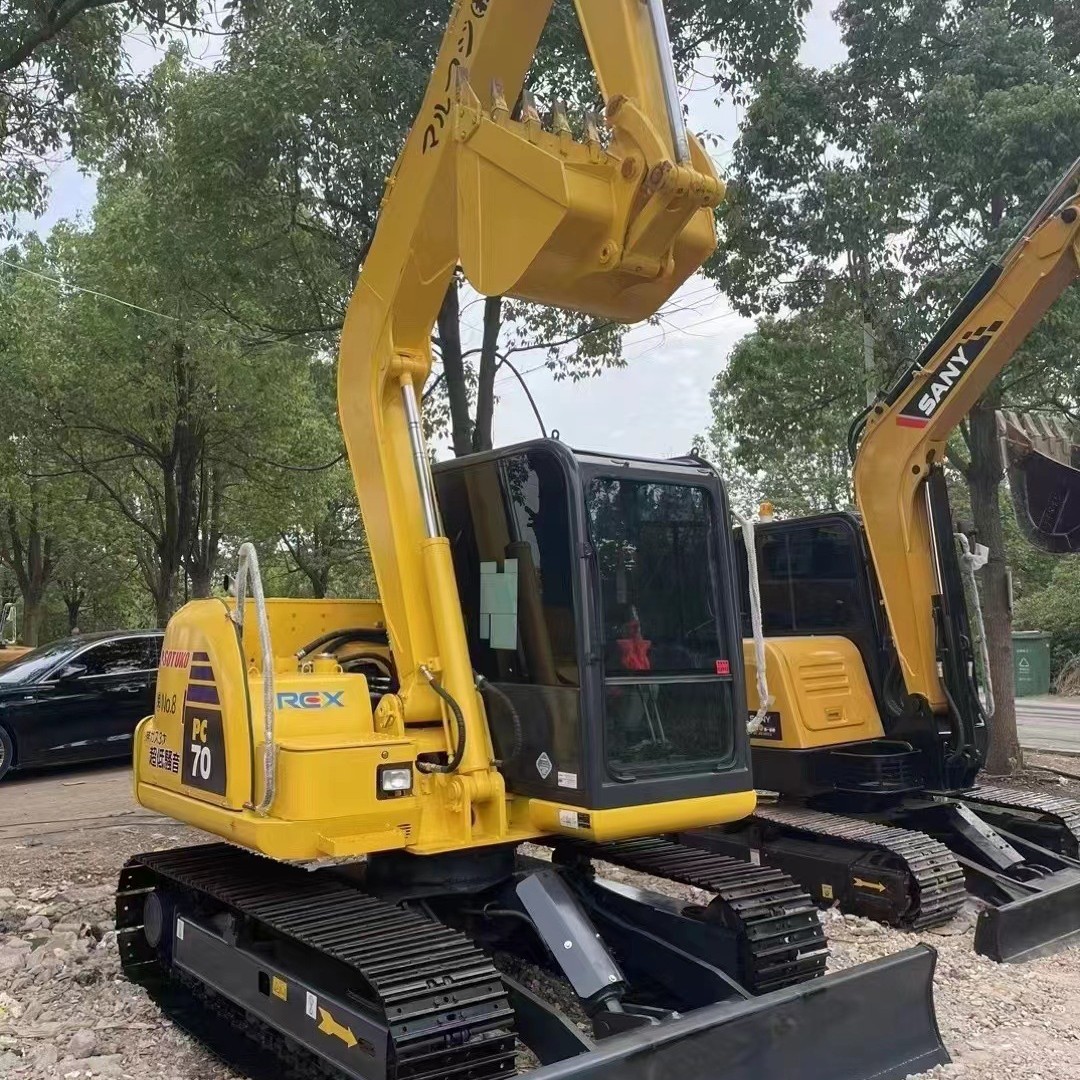 Excavadoras de 7 toneladas Exportaciones en el extranjero de segunda mano Komatsu70 Excavadoras de línea especial Comercio exterior