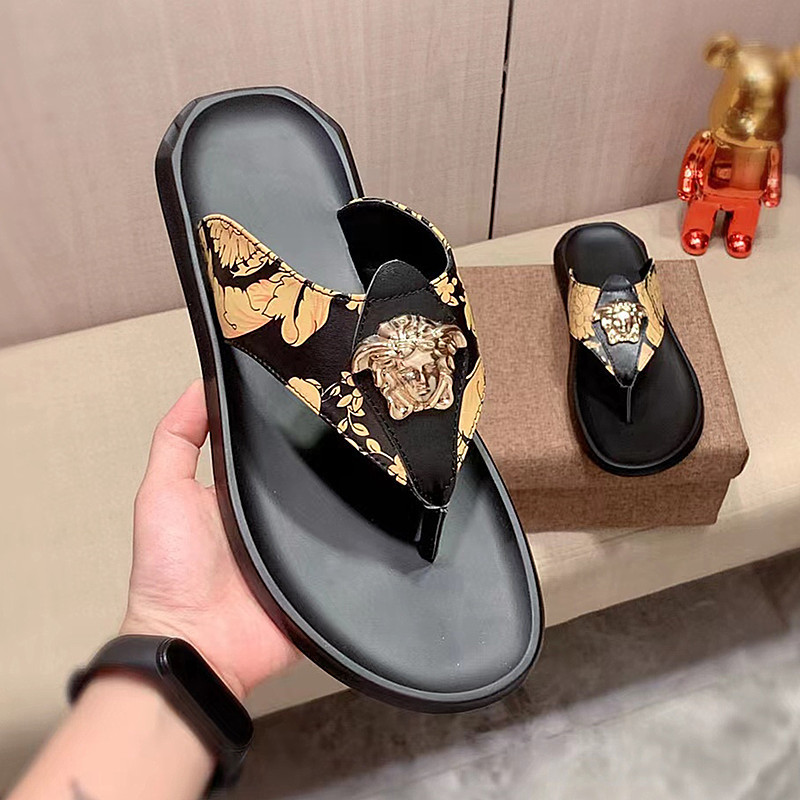 Men's Flip-Flops with Metal Beauty Head Print Genuine Leather Slippers 2025 Summer Guangzhou Factory Direct Delivery Sandals