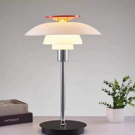 Настольная/напольная лампа Floor lamp (Luo Jiabai) скандинавский дизайн, светлая роскошь, слоистая абажурная часть, вариант напольного или настольного размещения