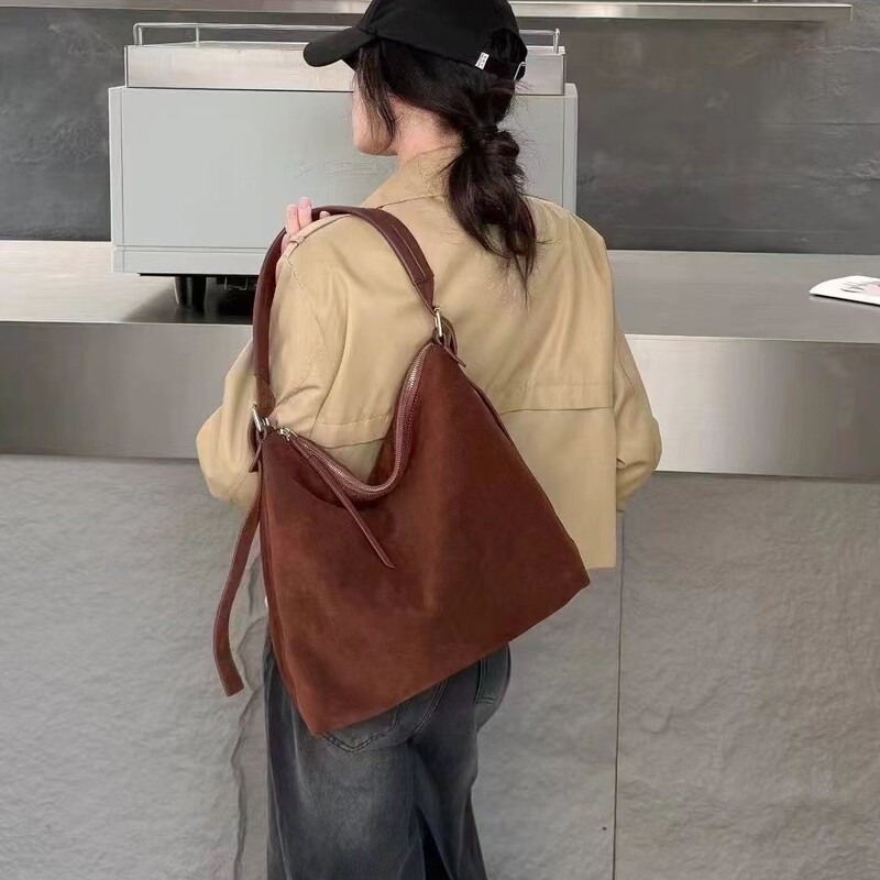 小白同款25年秋冬新款hobo单肩斜跨包麂皮绒大容量通勤托特女包潮|undefined