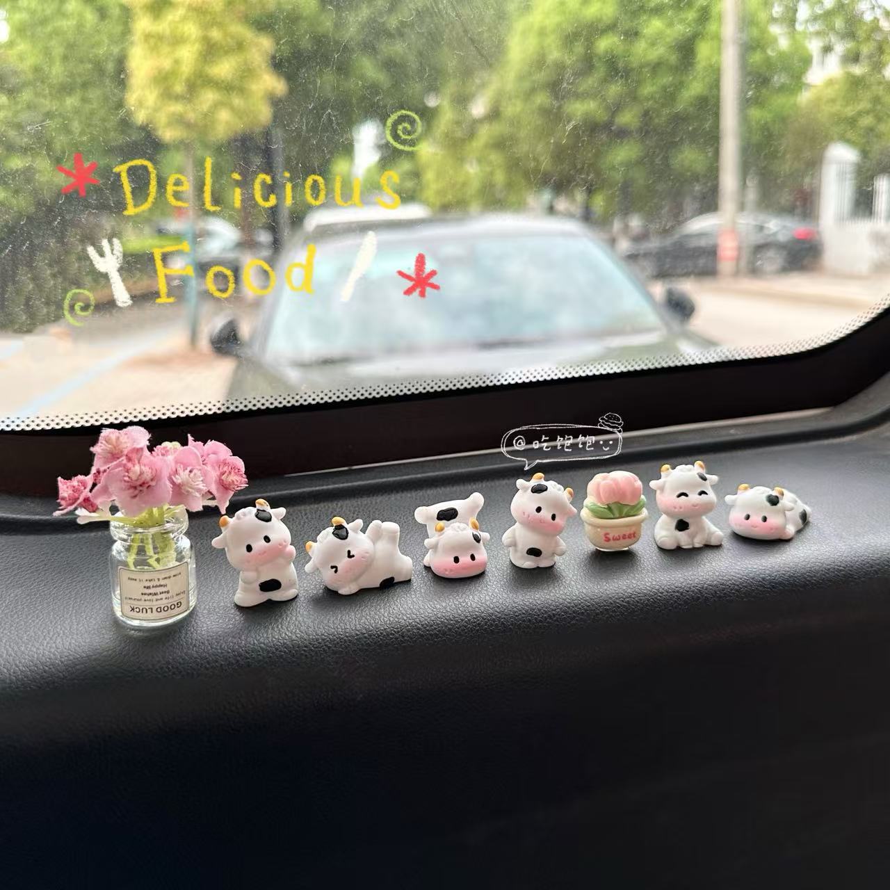 2026 Super Sweet and Cute Little Cow Trendy Toy Car Dashboard Ornament Creative Car Decoration Desktop Ornament