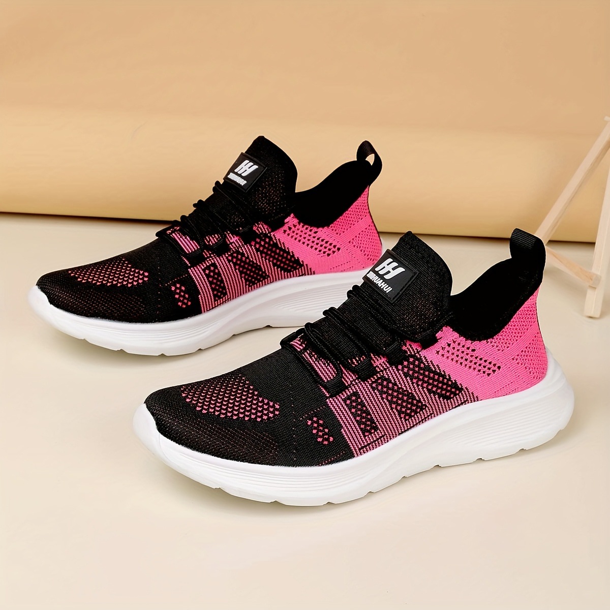 Zapatos deportivos ligeros zapatos para correr mujeres de mediana edad madres mayores zapatos casuales antideslizantes de primavera y otoño