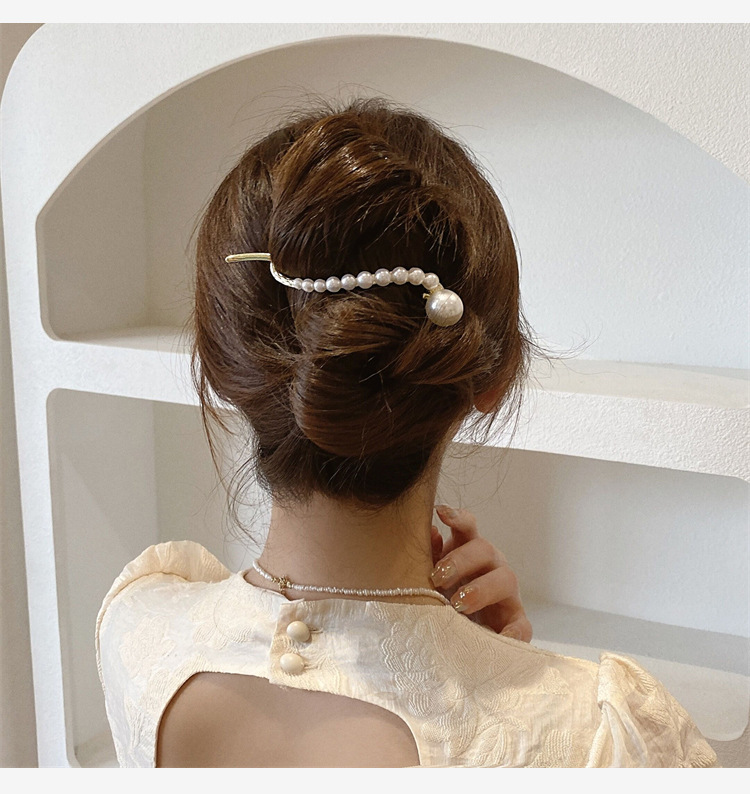 Mujeres Moda Estilo Simple Geométrico Flores Aleación Sombreros Enchapado Perla Artificial Pinza Para El Cabello Garras De Pelo display picture 3