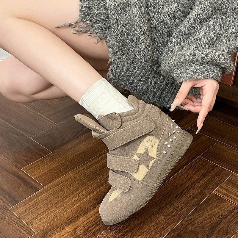 Stylish Velcro High-Top Casual Shoes for Women, 2026 Autumn/Winter New Collection, Versatile Invisible Inner Height-Increasing Non-Slip Sneakers Stylish Velcro High-Top Casual Shoes for Women, 2026 Autumn/Winter New Collection, Versatile Invisible Inner Height-Increasing Non-Slip Sneakers