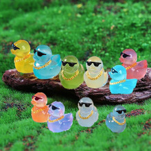U 37339 Luminous duck resin desktop ornament ҹ��ī��СѼ��