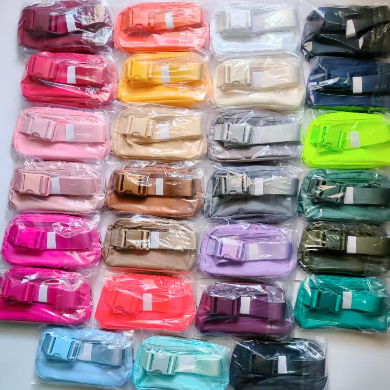 Lulu Waist Bag New Fashion Multifunctional Waist Bag Sports Waist Bag Mobile Phone Storage Outdoor Fitness Cosmetics Bag 2