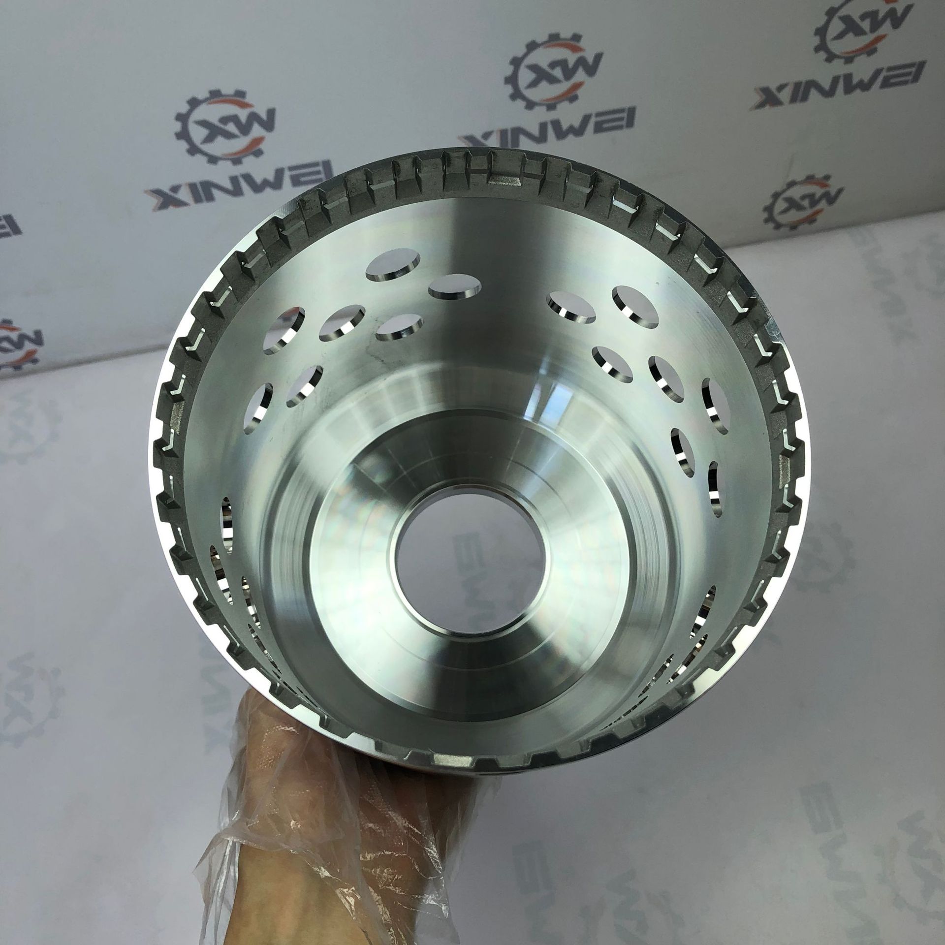 Suitable for BMW, Jaguar, and Maserati ZF 8HP45 transmission connecting drum, part number 1090473020, made of aluminum