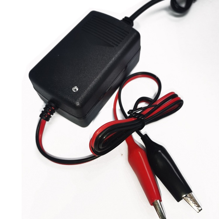 智能6V蓄电池充电器7.2V1A 6v 具备短路、接反保护 充电快