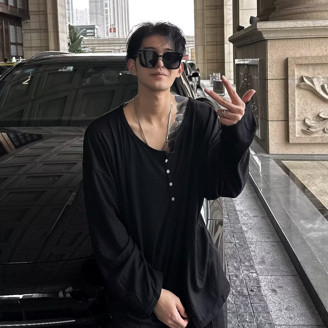 高级感排扣大领口长袖T恤男韩系潮流宽松纯色内搭低领打底衫上衣