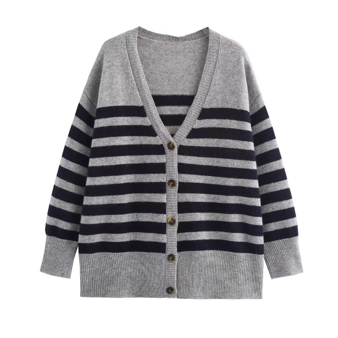 Damenbekleidung 2024 Herbst und Winter neue Mode V-Ausschnitt gestreifte Strickjacke Langarmpullover_voghion.com