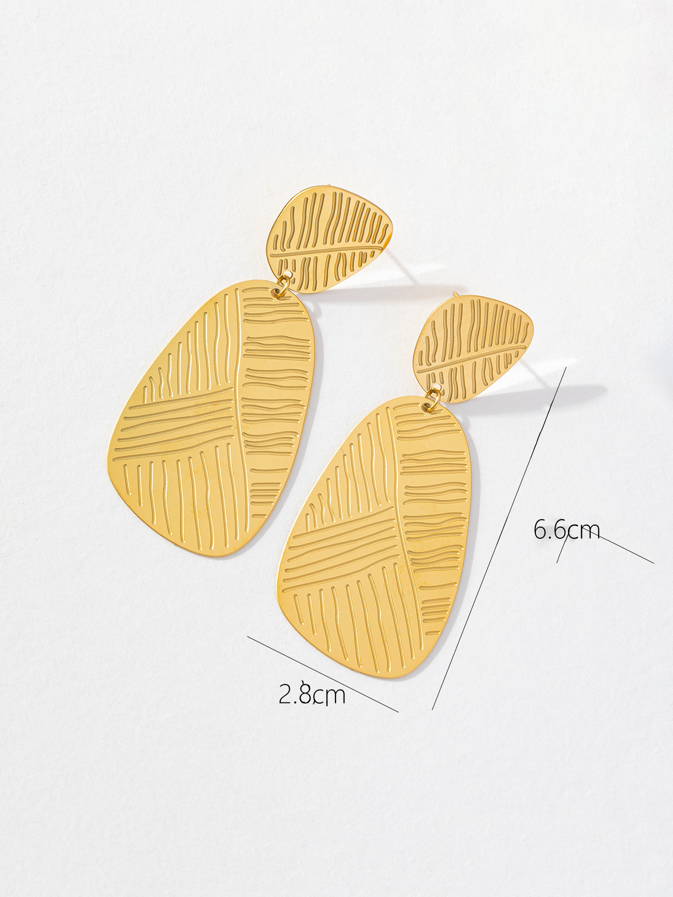 1 Paar Basic Einfacher Stil Klassischer Stil Blatt Libelle Überzug Edelstahl 316 18 Karat Vergoldet Reif Ohrringe display picture 14