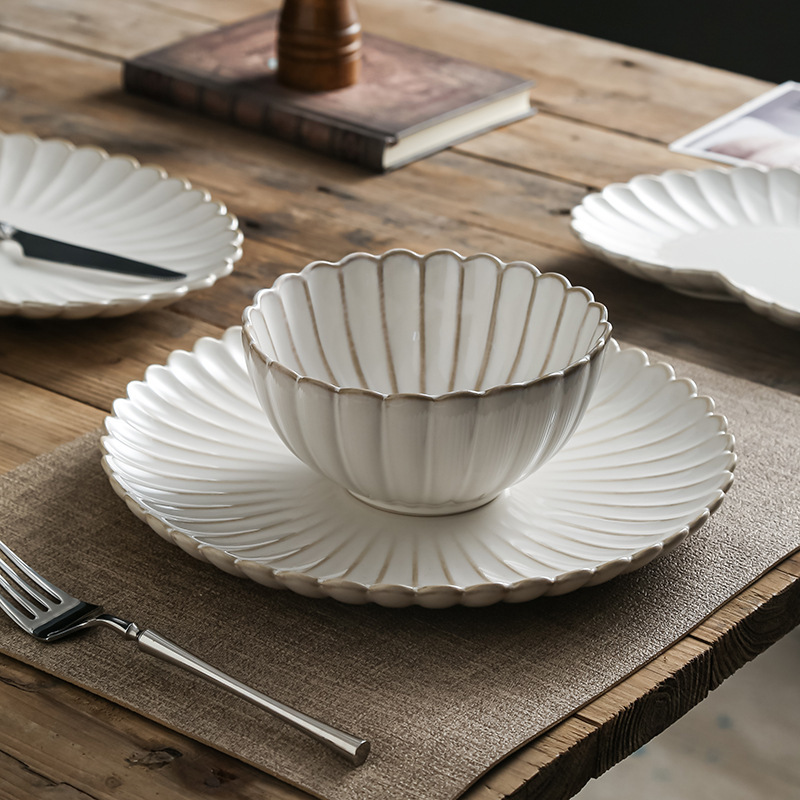 Japanese-Style Household Kiln-Turned Ceramic Tableware Chrysanthemum Fish Plate Creative Dish Set Dinner Plate Ceramic Soup Bowl Plate Wholesale Japanese-Style Household Kiln-Turned Ceramic Tableware Chrysanthemum Fish Plate Creative Dish Set Dinner Plate Ceramic Soup Bowl Plate Wholesale