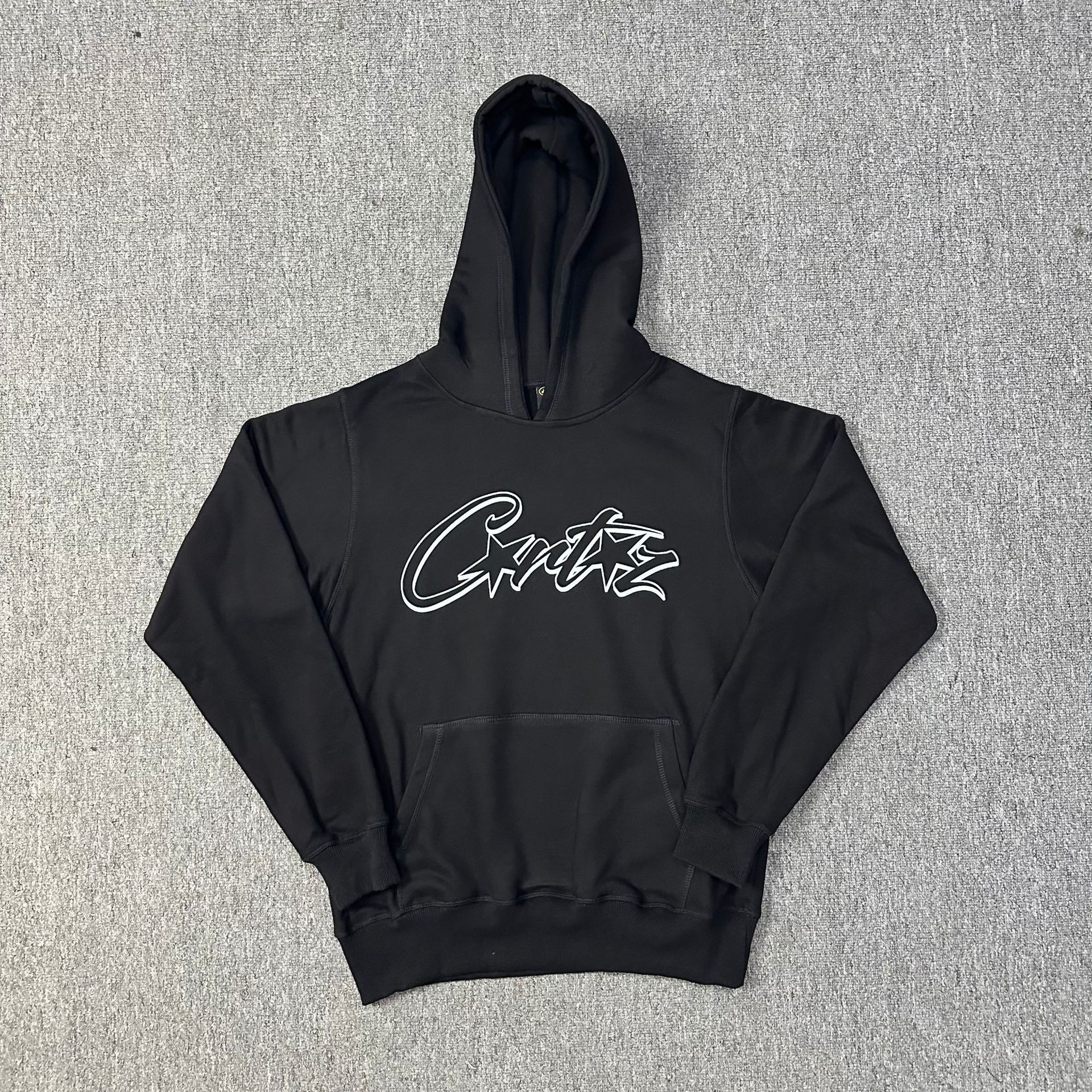 912 black sweatshirt