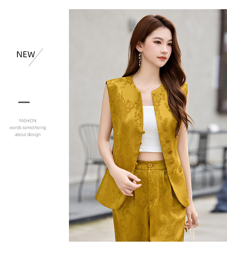 Bộ quần áo hai mảnh nữ phong cách tân cổ điển Trung Hoa – áo gile họa tiết jacquard kết hợp quần ống rộng — màu đen, màu trắng, màu vàng chi tiết 8