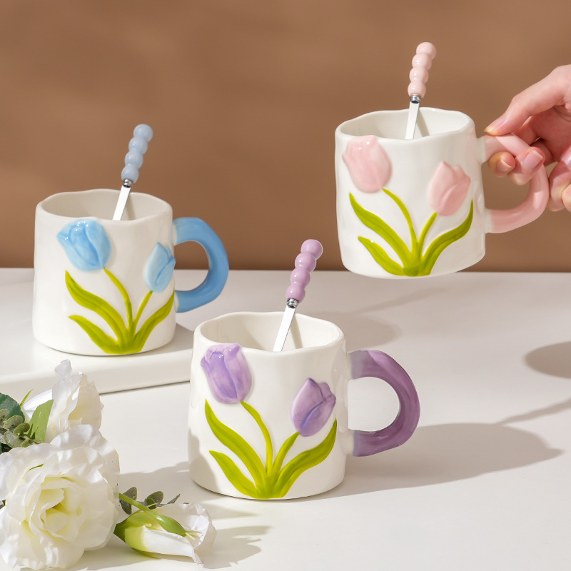 Taza de Tulipanes de alto valor, taza de cerámica esmaltada, regalo del Día del Maestro, taza de agua doméstica para niñas