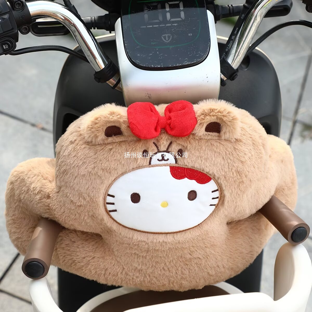Dropshipping New Creative Plush Pillow Cartoon Cute Electric Car Back Cushion Cushion Girl Heart Waist Cushion