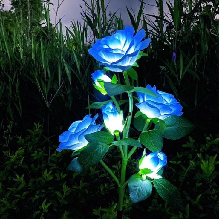 LED monocabeza de tres cabezas y cinco cabezas solar simulación de lámpara de suelo rosa lámpara de jardín exterior lámpara de decoración de césped