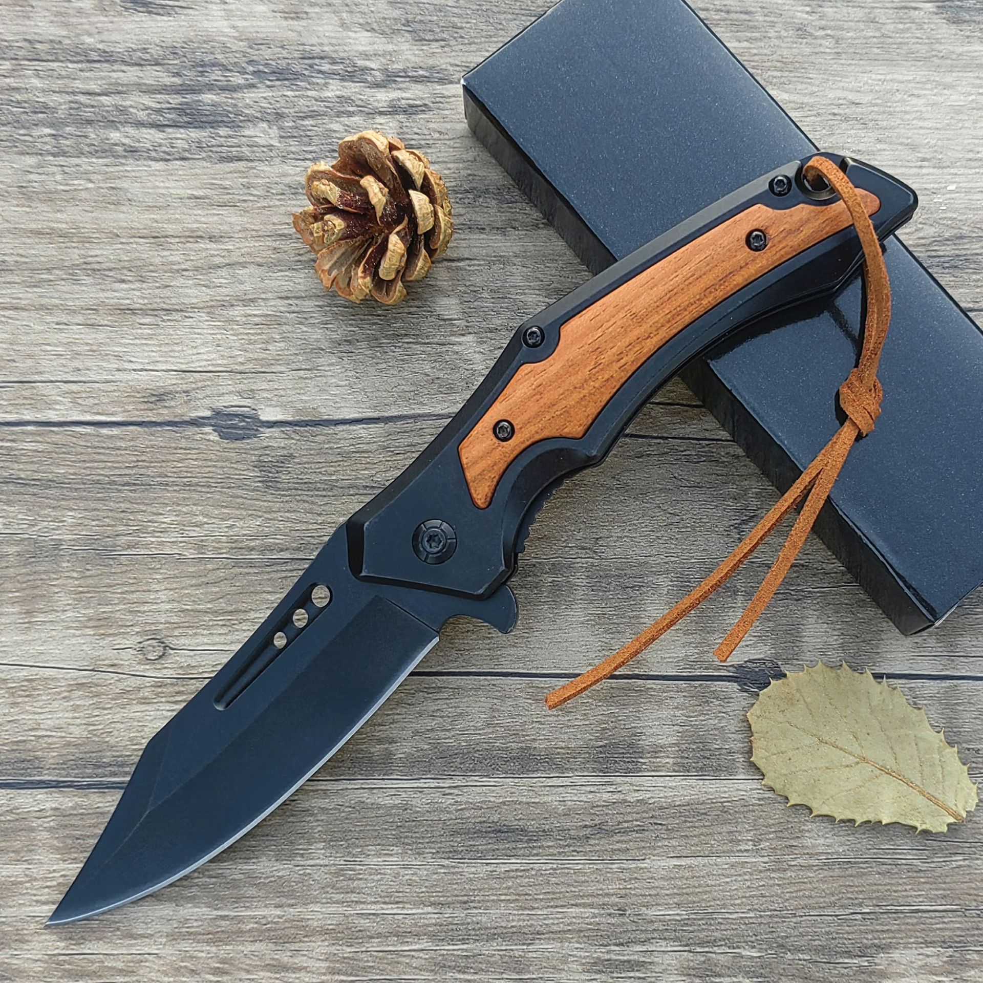 4.75寸镶嵌木户外折叠刀