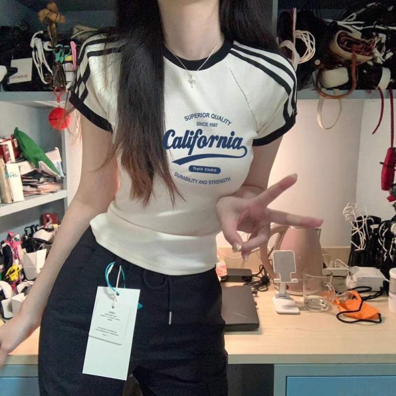 アメリカンスリーバー ストライプ半袖Tシャツ レディース レトロ 和風 薄手 甘辛 夏新作 右肩ショート インストップス|undefined