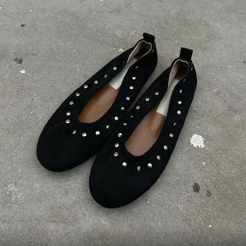 Korean Niche Designer New Vintage Studded Ballet Shoes for Women, Black Round-Toe Shallow Flat Shoes for Women