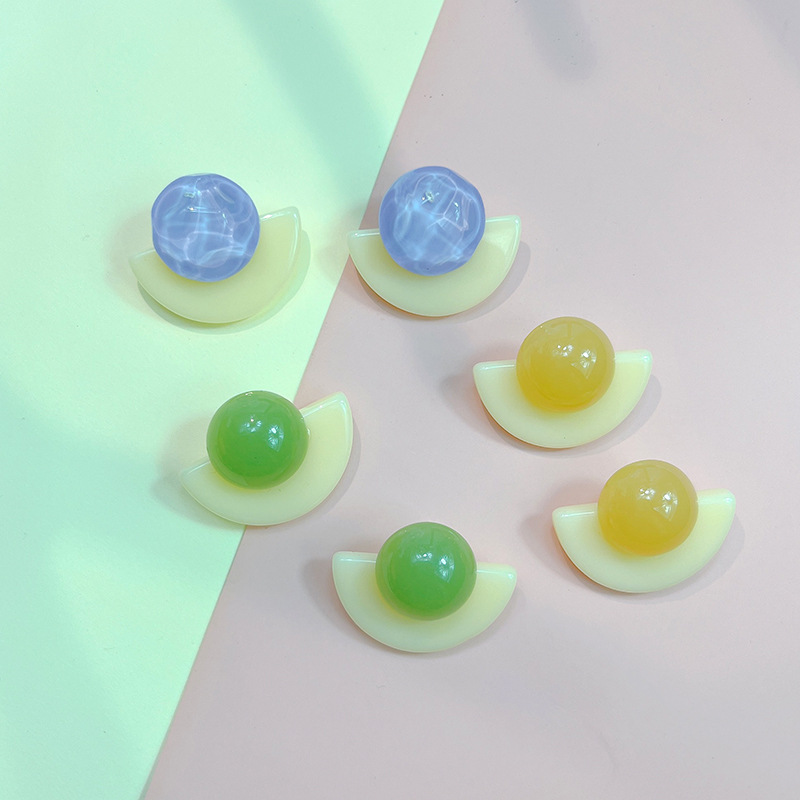 1 Pair Retro Semicircle Arylic Womenu0027S Ear Studs