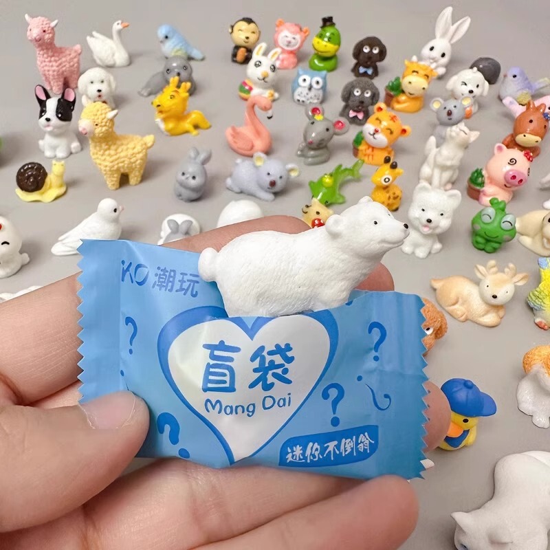 夜光动物盲袋迷你仿真小兔子小猫模型儿童玩具盲盒奖励礼物发光|undefined