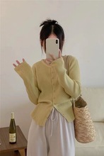 2025秋季新款韩版复古纯色设计感两穿纽扣显瘦款毛衣内搭针织开衫