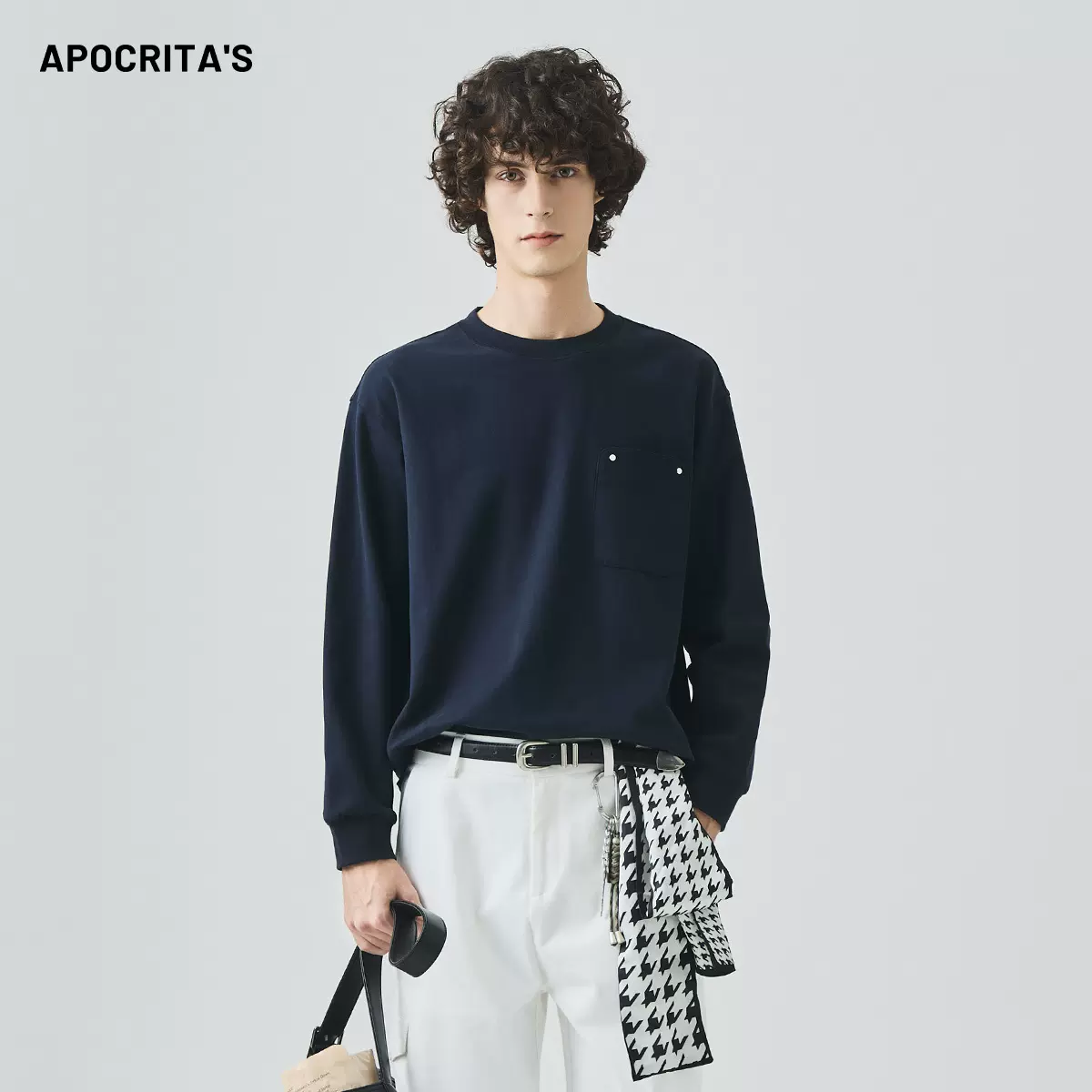 APO男装 |跨境男士长袖T恤春秋季宽松休闲磨毛白色内搭上衣打底衫