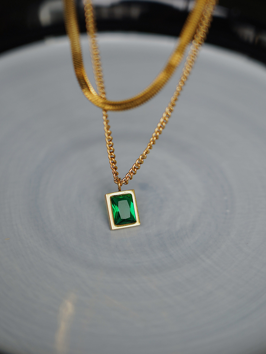 Retro Geometric Square Titanium Steel Inlay Rhinestones Necklace Colorza_colorza_5