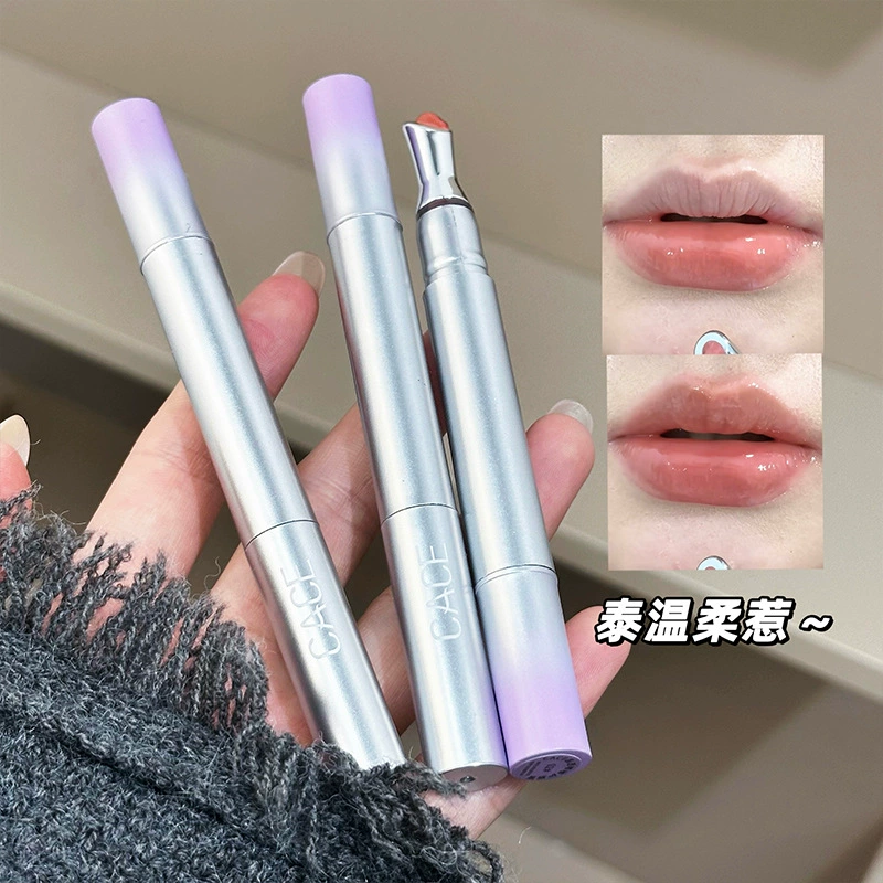 Блеск для губ CACE — кристально прозрачный с перламутровым стеклянным финишем, увлажняющий сияющий