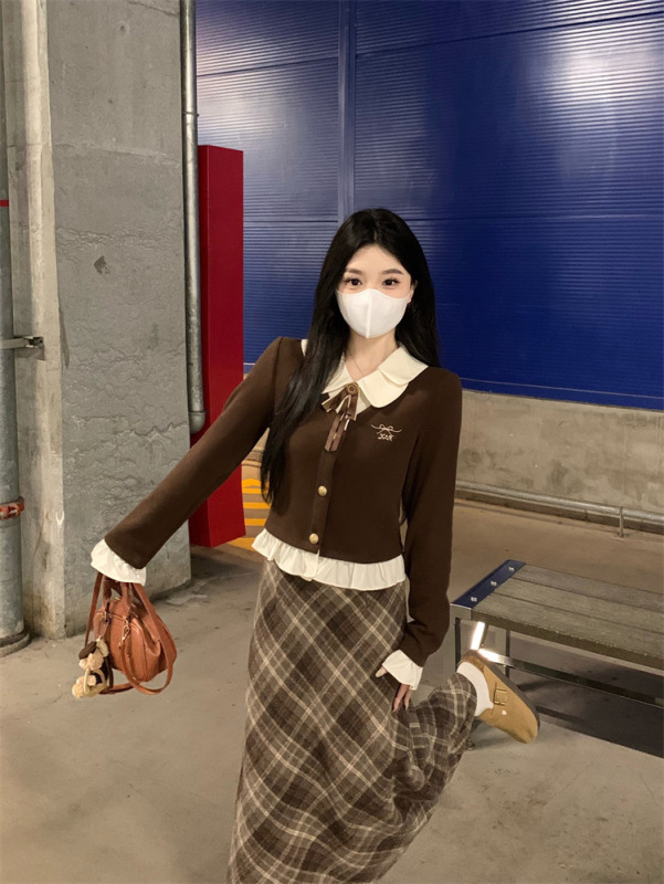 假两件针织上衣秋冬新款减龄学院风遮肚显瘦半身裙两件套女|undefined
