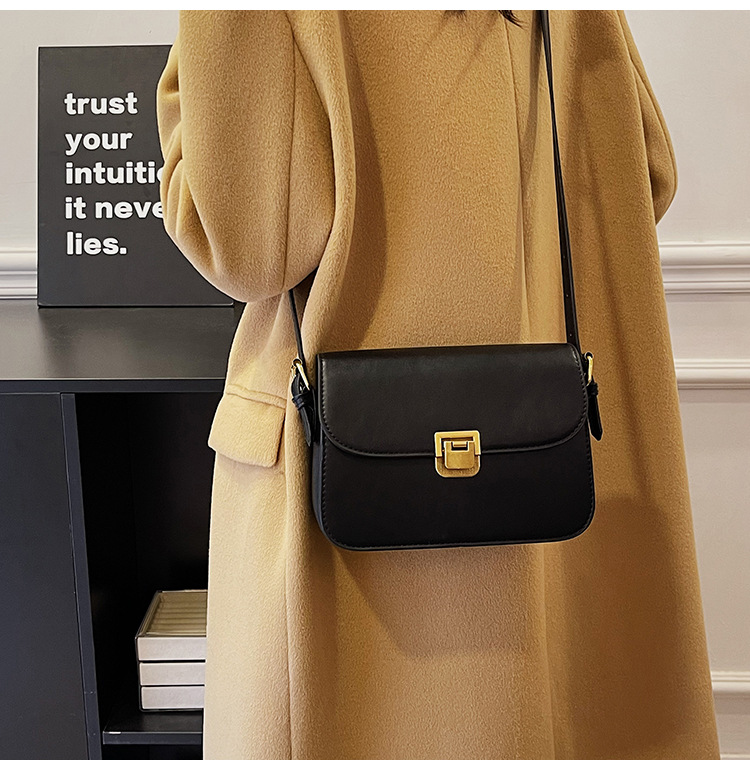 Solid color underarm 2023 new trendy versatile shoulder high-end and fashionable crossbody women's bag, small square bag_voghion.com