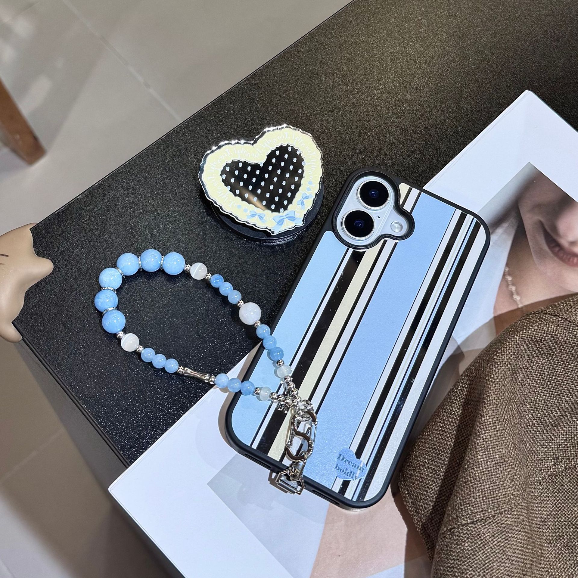 Nueva marca de marea de alta calidad fresca cadena de anabavia con cuentas de caso de teléfono móvil colgante bolso colgante colgante de muñeca inswind