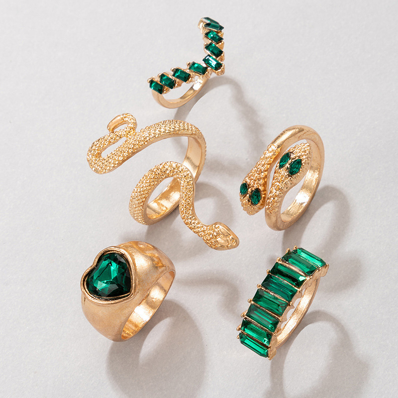 26g Weight Punk Cool Style Heart Shape Snake Alloy Plating Inlay Artificial Gemstones Women's Rings