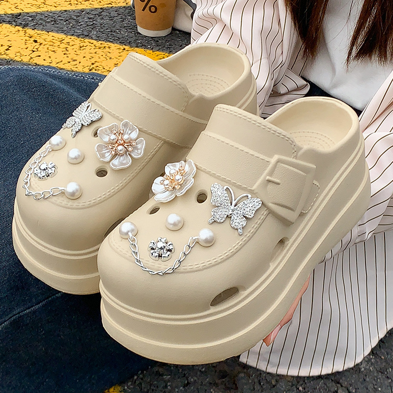 Fashionable Perforated Shoes for Women, Summer Outdoor Sports Breathable Thick-Soled Height-Increasing Non-Slip Eva Closed-Toe Outdoor Sandals for Women Fashionable Perforated Shoes for Women, Summer Outdoor Sports Breathable Thick-Soled Height-Increasing Non-Slip Eva Closed-Toe Outdoor Sandals for Women