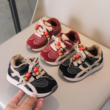 2025冬季二棉加绒儿童皮面板鞋男童运动鞋韩版软底女童保暖老爹鞋