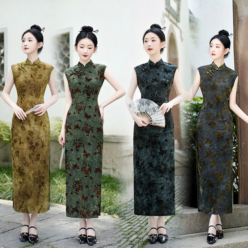 2026 New Summer and Autumn Chinese Style Sleeveless Qipao Slimming New Chinese-Style Long Dress Wedding Banquet Performance Wholesale