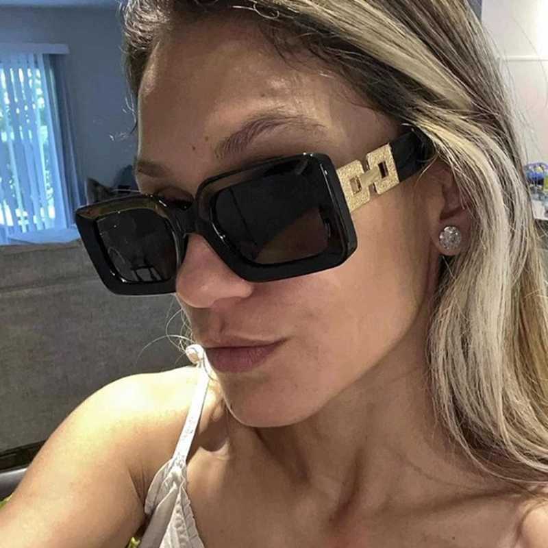 女性用25年スクエアフレームサングラス、ヨーロッパとアメリカの中空ハイエンドサングラス、モダンなキャットウォーク凹面サングラス|undefined