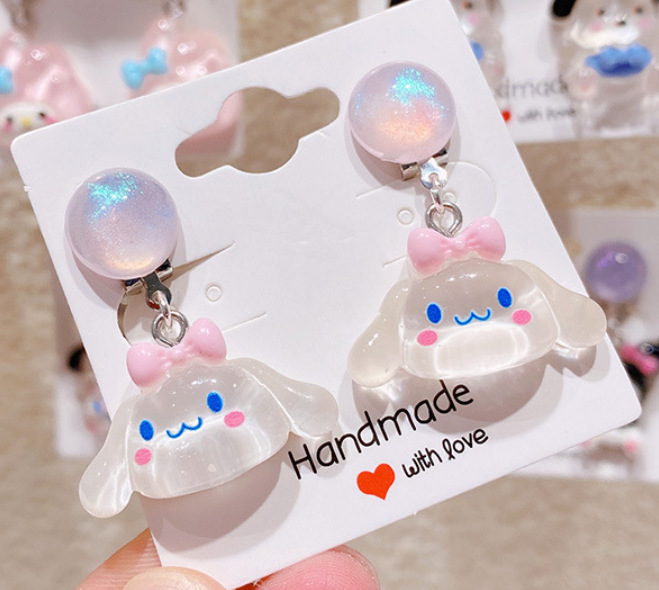 11#Ear clips a pair