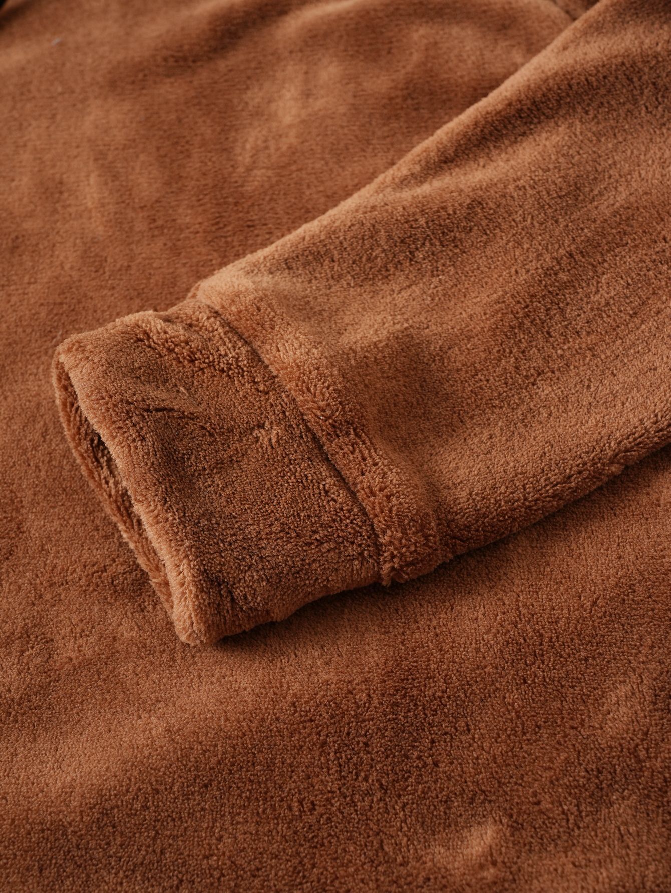 Men's Winter Hooded Sweatshirt Fleece-lined Pullover Oversized_voghion.com