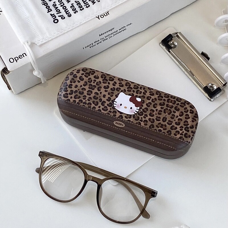 New Leopard Print Kt Cat Eyeglass Case, High Aesthetic Value, Large Capacity, Trendy and Unique, Portable, Pressure-Resistant, for Storing Prescription Glasses