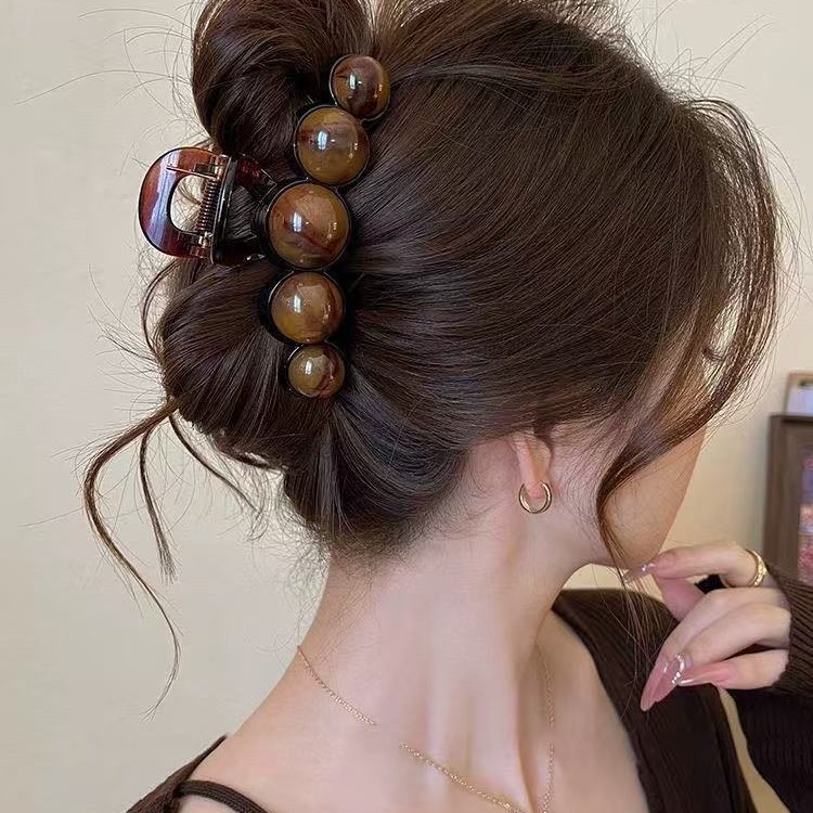 高級ビーズヘアクリップ秋と冬の大型サメクリップ女性のための 2025 新しい後頭部クリップヘアピンヘアアクセサリー|undefined